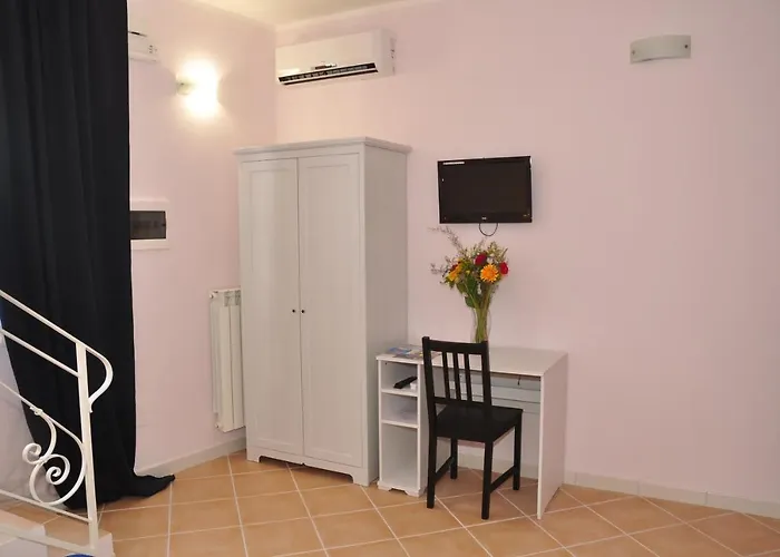 Marebello 3* أوترانتو